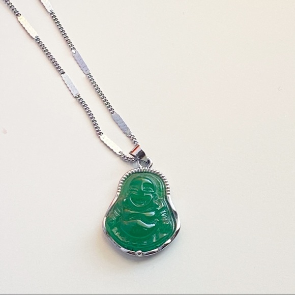 Jade Buddha Necklace Pendant - Picture 3 of 6